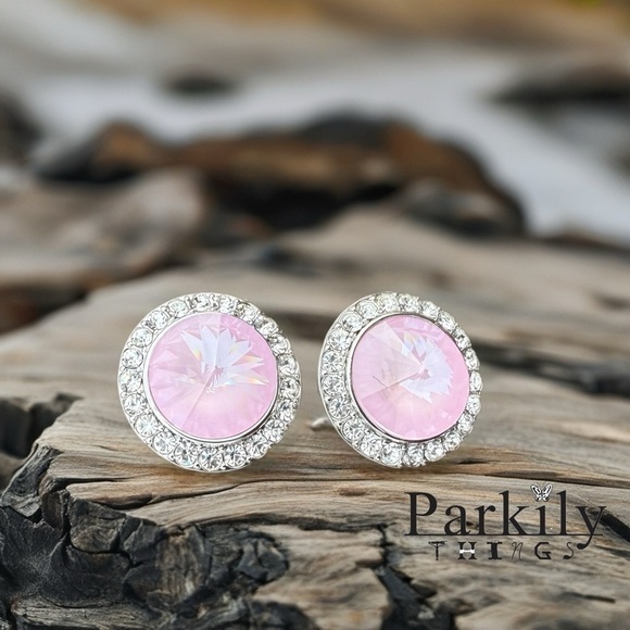 Jewelry - Handcrafted earrings with soft pink Swarovski crystal